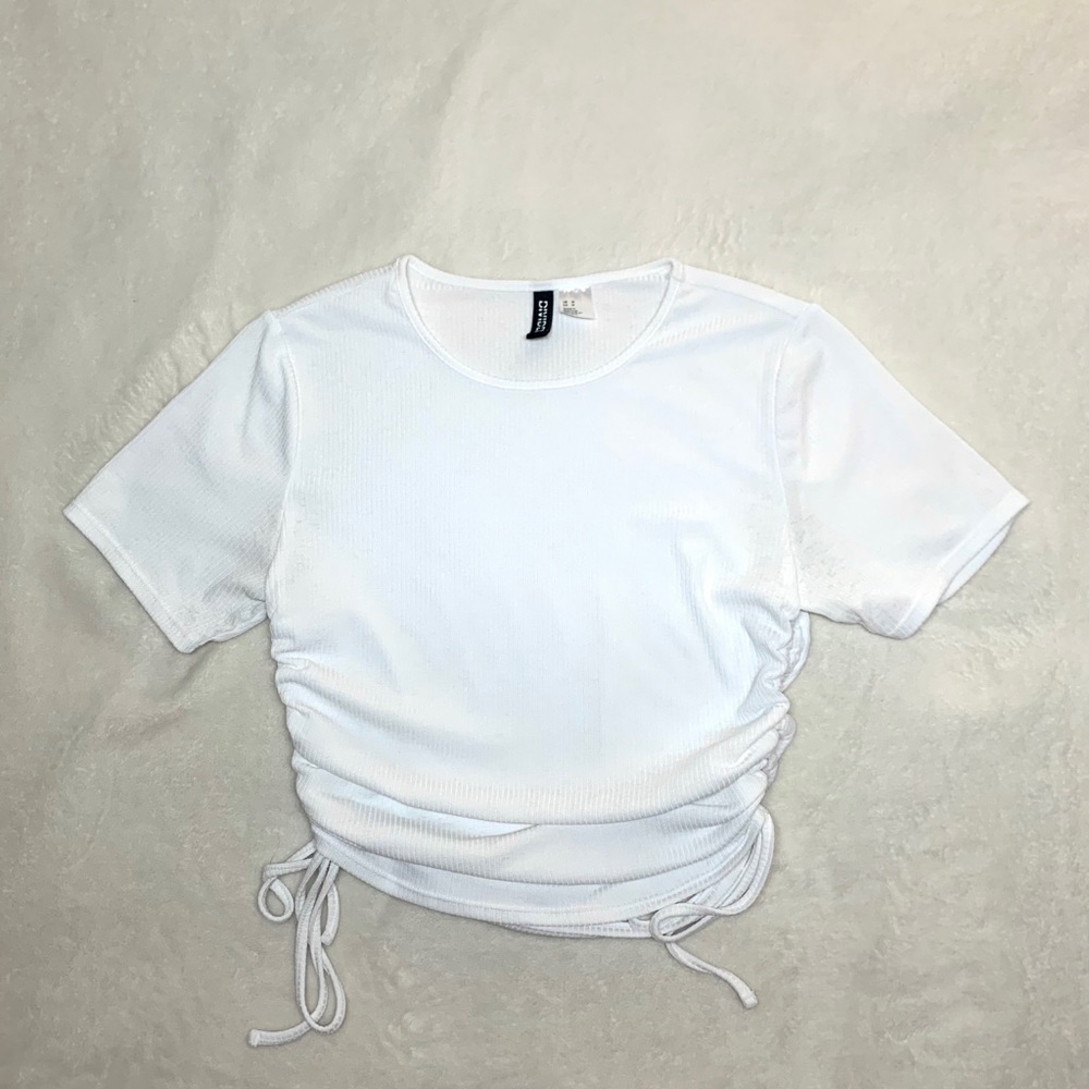 Ribbed Side Ruched Tee